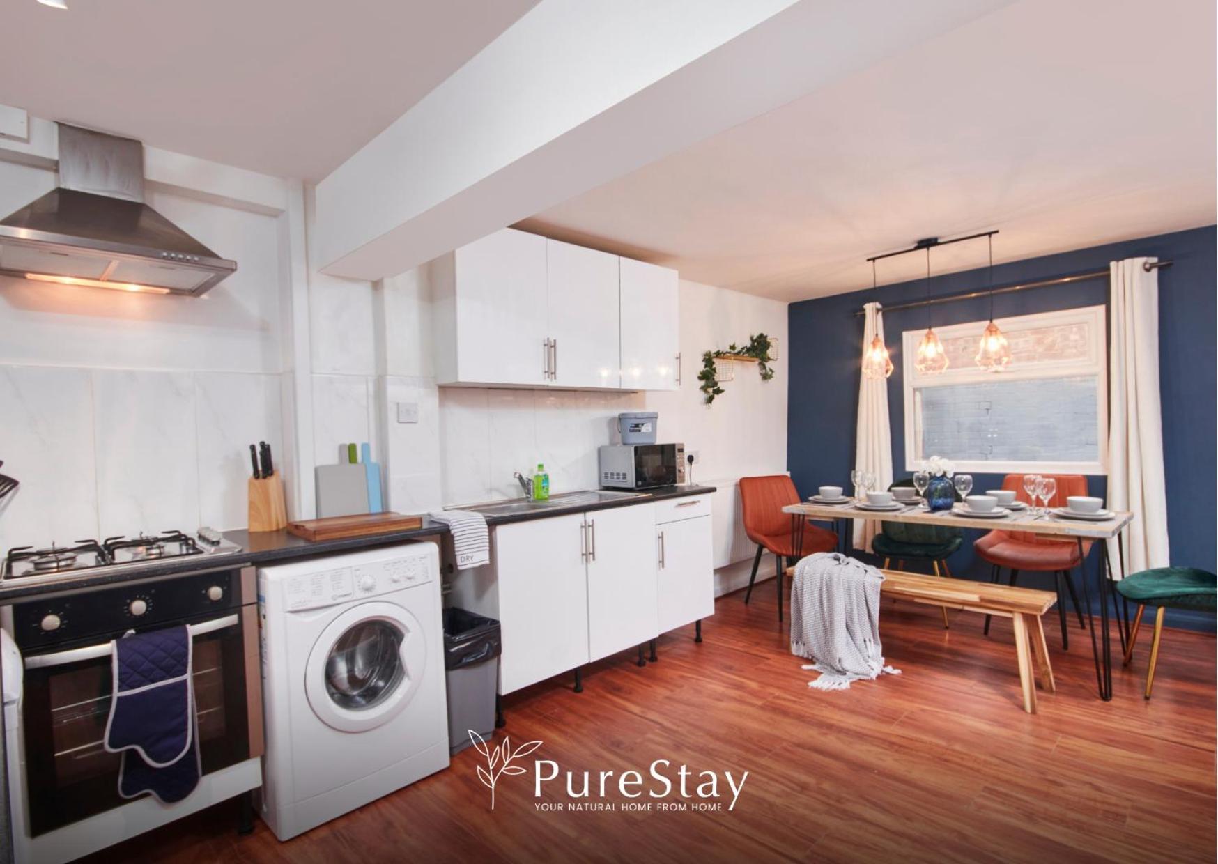 5 Bed House In Leamington Spa Perfect For Contractors With 7 Beds By Purestay - 14 Night Min! Exteriér fotografie